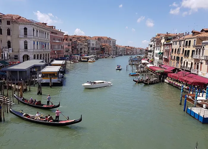 Ca' Del Sol Venezia Bed & Breakfast