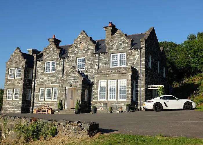 Bed and BreakfastCrown Lodge