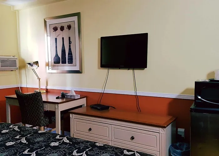 Budget Inn 2000 Hamilton