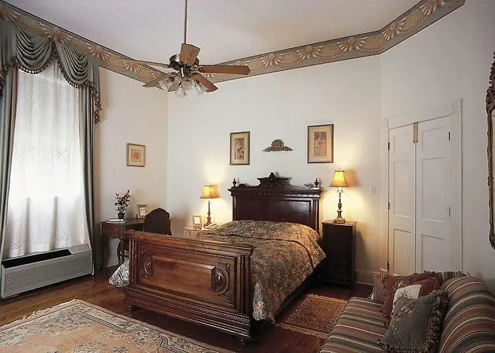 Hubbard Mansion B And B New Orleans