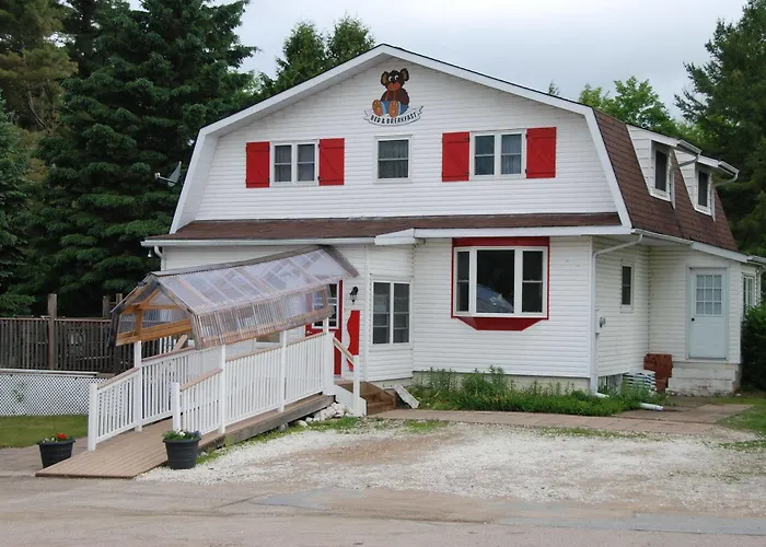 Teddy Bear Bed & Breakfast Bancroft