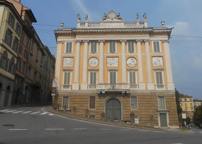 Jackie O' A La Maison Bergamo