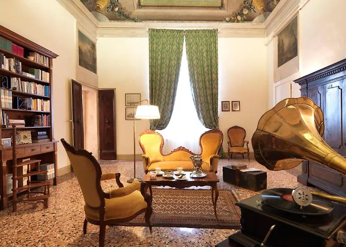 Antica Casa Zucchini B&B Bologna