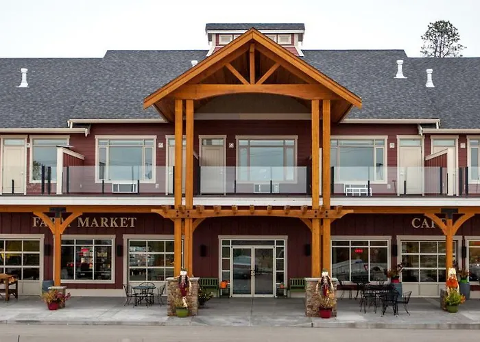 Hillcrest Farm Market B&B Kelowna