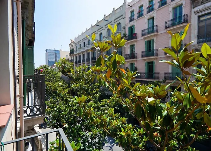 La Casa De Laura Nisia B&B Barcelona