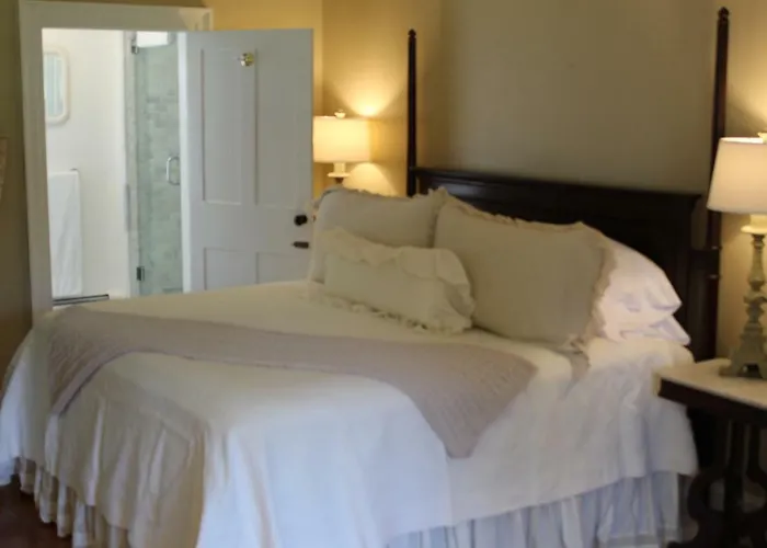 Federal House Inn Lee
