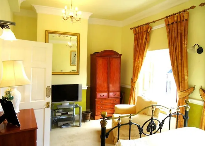 The Georgian House Bed & Breakfast Watchet