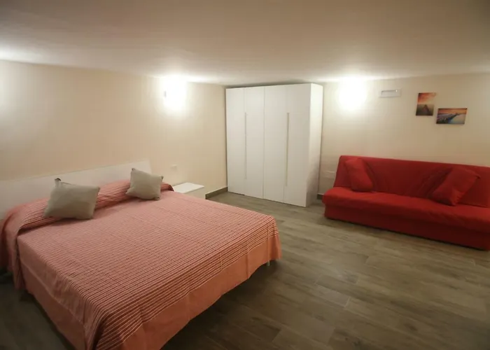 Bed and Breakfast Garibaldi Station 2punto0 Napoli
