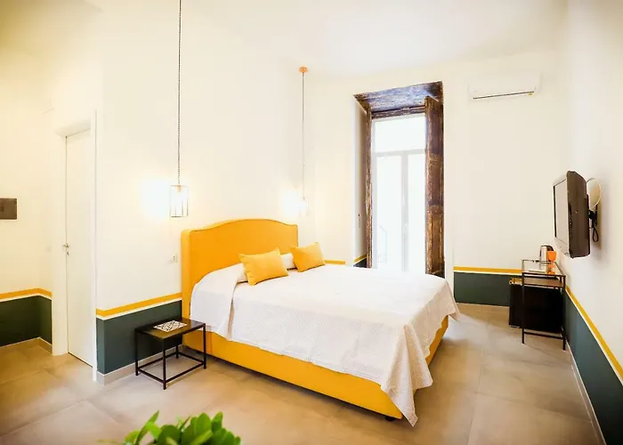 Bed and Breakfast A I R Sant'Anna Napoli