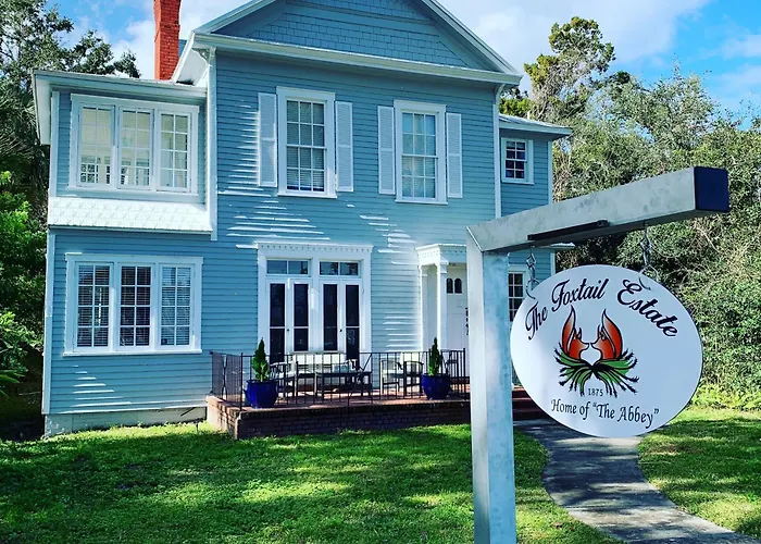 The Foxtail Estate Bed & Breakfast Daytona Beach