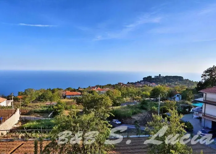Bed and Breakfast Bb Santalucia Agerola
