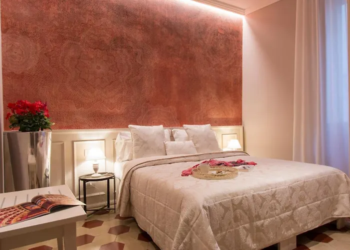 Pistoia Inn - Downtown'S Charming Rooms