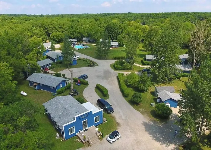 Bird'S Nest Resort Put-in-Bay