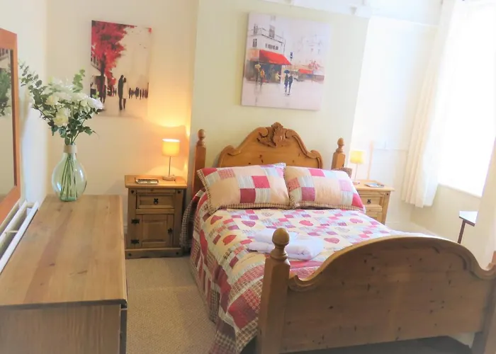 Beachside Bed And Breakfast Rhyl